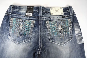 BUCKLE MISS ME SIGNATURE BOOT RHINESTONE JEANS 33 X 31 Mid RISE NWT - Picture 1 of 7