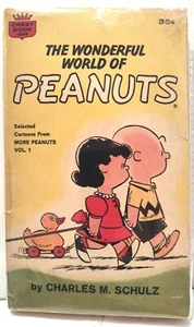 VTG 1968 The Wonderful World of PEANUTS Book Charles Schulz Charlie Brown Snoopy - Picture 1 of 6