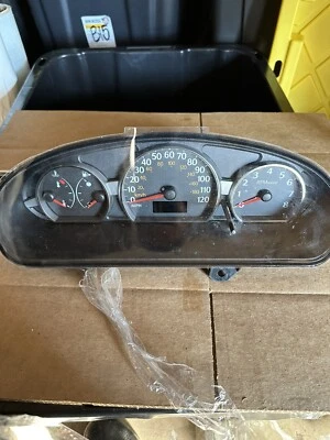 2005-2007 Saturn Ion Speedometer Instrument Cluster Gauges DEB8D - Image 1 of 4