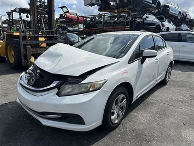 Bote de carbón de vapor de combustible 2012 13 14 15 Honda Civic sedán 17011TR0A01 Foto 1 de 4