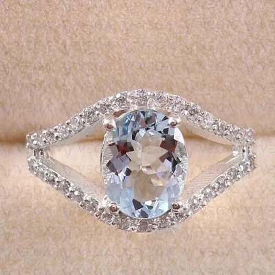 4.50 Ct Oval Cut Natural Aquamarine and Diamond Prong Ring 950PT Platinum Plated - Image 1 of 4