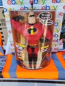 (LOS INCREÍBLES) Sr. Increíble figura de acción Disney Pixar 2004 - Imagen 1 de 6