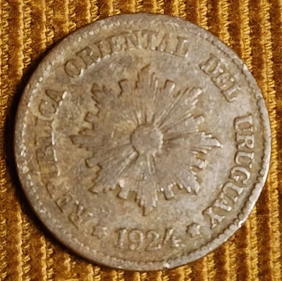 Uruguay 1924 2 Centesimos Coin - Image 1 of 2