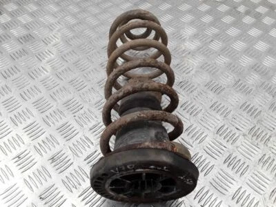 Muelle helicoidal trasero Volvo V70 1999 2,5 diésel 103 kW VEI10510 Foto 1 de 4