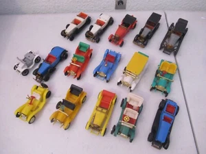 Vintage lot of 16 Huilor Key cars - Picture 1 of 2