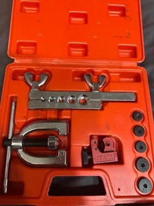 Flaring Tool Kit Steel 5 Adapters 45 Degrees Brake Line Tubing Versatile Set - Picture 1 of 2