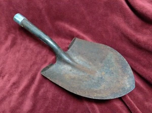 Vintage Round Point Shovel - Tempered Steel - Made In U.S.A. - Picture 1 of 3