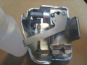 HOBART SLICER 1812,1912 SHARPENER W/ OIL 00-873847-00001 (DIAMOND STONES) - Picture 1 of 3