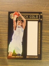 2012-13 panini gold standard Dirk Nowitzki /149 Black Gold Threads Jersey BG-1