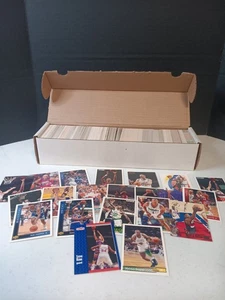 600 -700. Basketball Karten Lot Bulk Karten Lot 90er Jahre - Bild 1 von 5