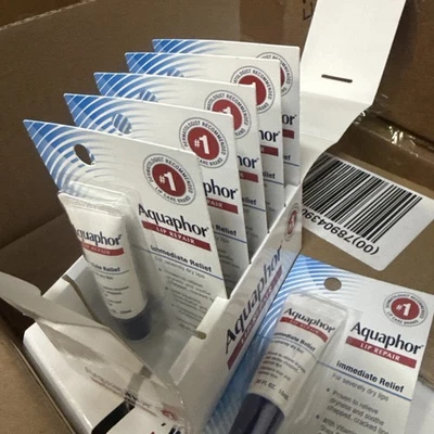 Pomada reparadora de labios Aquaphor - Humedad duradera para calmar estuche de seis Foto 1 de 4