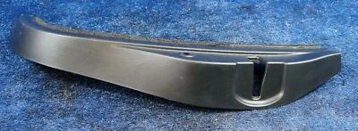 2007 - 2011 雷克萨斯 GS 350 原始设备制造商前右侧锁闩锁三边盖 - 黑色 — 第 1/4 张图片