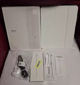 Apple iPad Pro Smart Folio für iPad Pro 13 Zoll MWK23ZM/A weiß mit Extras *LESEN* - Bild 1 von 20
