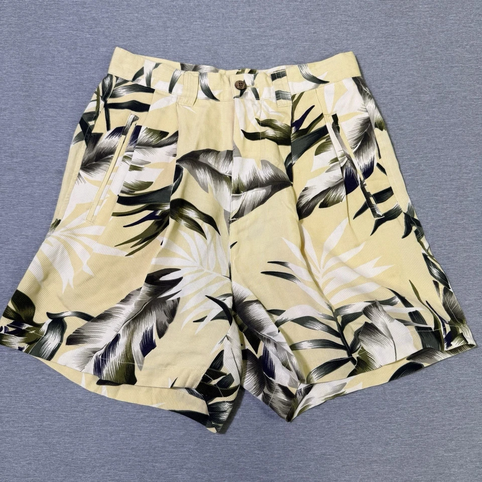 Tommy Bahama Womens Shorts 100% Silk Size 4 Tropical Floral Print Hawaiian Beach - Image 1 of 4