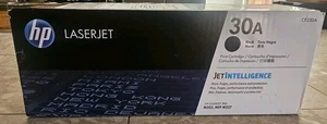 HP 30A Czarny oryginalny toner LaserJet (CF230A) Fabrycznie nowy zapieczętowany - Zdjęcie 1 z 6
