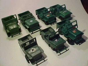 7x (6 verschiedene) Vintage 2-3 Zoll Willys Jeep Army 1980 Hongkong Kunststoff lose - Bild 1 von 10