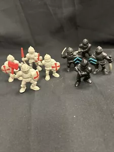 knight figures plastic vintage templar 1.32 scale - Picture 1 of 3