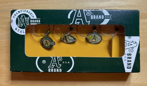 Oakland Athletics A's Set of 4 Wine Glass Charms MLB Baseball NEW NIB Cover