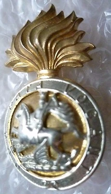 Royal Northumberland Fusiliers Cap Badge Bi-Metal Slider - Image 1 of 3