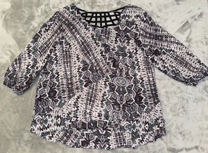 Maurices Shirt Women's XXL Ivory Top Abstract Tribal All Over Print Semi Sheer - Picture 1 of 18
