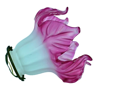 Ancienne tulipe pour lampe couleur  Framboise verre feuille griffe art nouveau - Photo 1/4