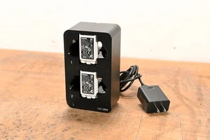 Shure SBC203 Dual-Docking Recharging Station with two SB903 Batteries CG01QUQ - Picture 1 of 9