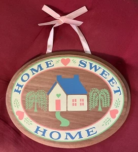AVON - VOLKSKUNSTPLAKETTE ""HOME SWEET HOME"" - HOLZ - NEU IM KARTON Vintage - Bild 1 von 8