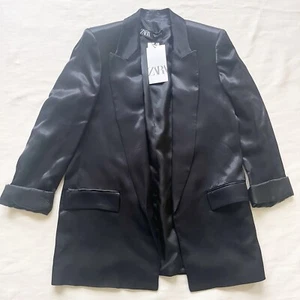 Chaqueta Blazer Zara Mujer Negra Manga Larga Brillante Informal Elegante Nueva con Etiquetas Mediana M - Imagen 1 de 2