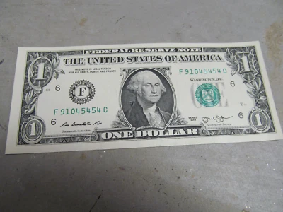 2013 Series Federal Reserve One Dollar $1 Note F91045454C - Image 1 of 2