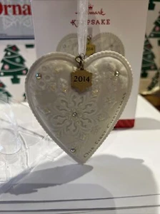 Our 1st Christmas Together Hallmark Keepsake Ornament New In Box' - Picture 1 of 12