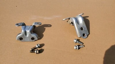 Bisagras de puerta del conductor trasero izquierdo Subaru Forester OEM 14 15 16 2014 2015 2016 ~ @2 Foto 1 de 2