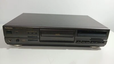 Technics CD-Player SL-PG570A mit Fernbedingung als Defekt! - Bild 1 von 4