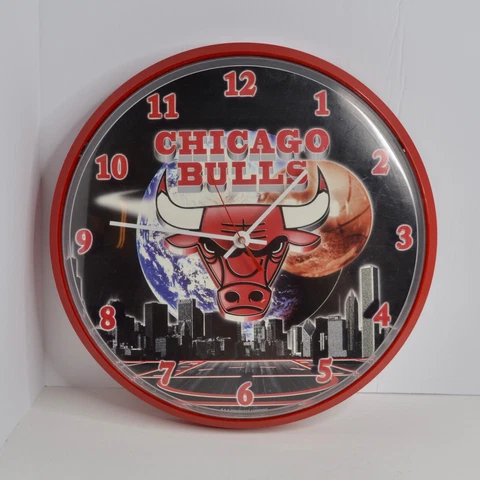 VINTAGE 1990’s Chicago Bulls Wall Clock P&K Products Tested Working Cover
