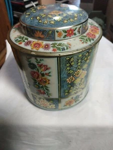 DAHER LATTA VINTAGE INGHILTERRA FIORI COLORATI BLU, BIANCO, ORO  - Foto 1 di 8