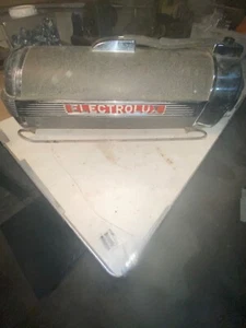 Vintage Art Deco Electrolux Vacuum Art - Picture 1 of 4
