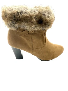 Danna Buchman Women's Elegant Casual Dress Boots Heel Tan Size 6.5 ($) - Picture 1 of 5