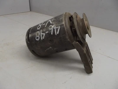 1942 1943 1944 1945 1946 1947 1948 Ford Flathead V8 Generator With Bracket 40s - Image 1 of 4