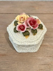 Vintage Capodimonte Pottery Italy Octagon Trinket Dish Hand Painted 1950s - Picture 1 of 10