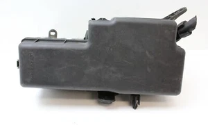 2004-2006 Toyota Camry Fusebox Fuse Box Relay Module  - Picture 1 of 4