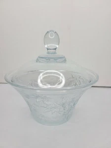 Tazón de vidrio transparente con tapa BALI 7" con hojas de arpela vintage en excelente estado - Imagen 1 de 12