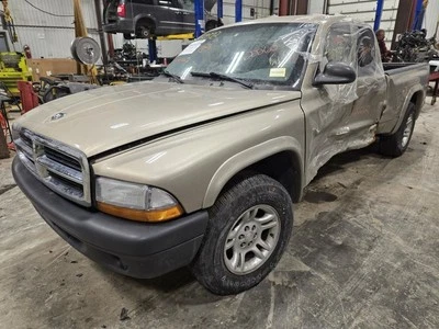 00-04 DODGE DAKOTA Caja de purificador de aire E873533 Foto 1 de 4