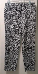 Ruby Rd Black White Digital Cropped Pants Womens Size 10 Cotton Spandex Blend - Picture 1 of 10