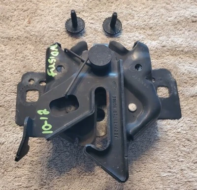 Ford Fusion 2010 2011 2012 capó delantero bloqueo pestillo liberación actuador Mercury Milan Foto 1 de 4