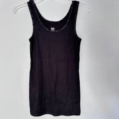 Nueva camiseta sin mangas Mossimo para mujer con brillo talla pequeña negra informal estilo Y2K   Foto 1 de 4