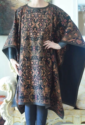 Nuevo poncho/capa/abrigo multicolor ETRO 42 en una etiqueta. Ajuste talla libre. Foto 1 de 4