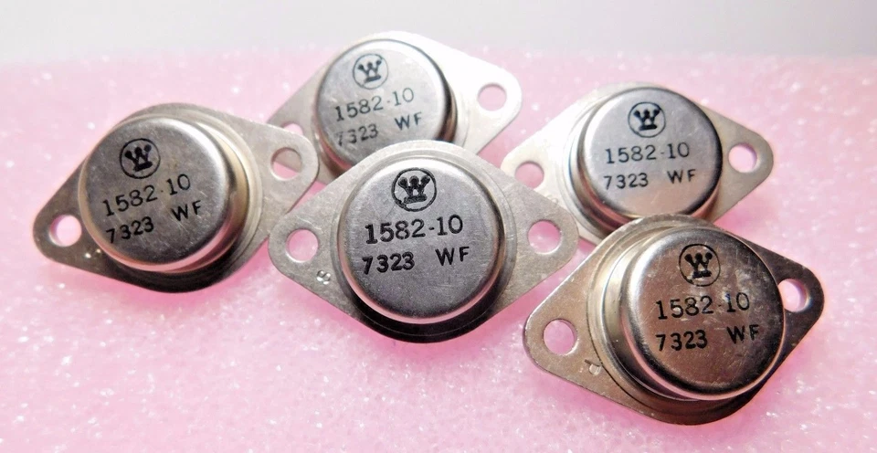 1582-10 / TRANSISTOR / TO3 / 5 PIEZAS (cantidad) Foto 1 de 1