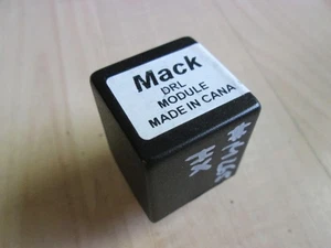 Mack 116M039A 260115 DRL Module Daytime Running Light Relay 5-Prong #M265HX - Picture 1 of 4