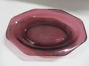 Amethyst Purple Glass 9.5" x 7" Octagonal Bowl - Picture 1 of 10