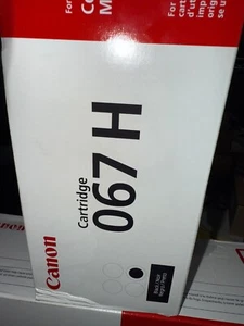 Canon High Capacity Black Toner Cartridge 067 H 5106C001 NEW •••BAD BOX••• - Picture 1 of 2
