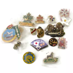 Menge 14 Vintage verschiedene Lions Club Sammlerstück Revers Mütze Stifte & Charm Neu aus altem Lagerbestand - Bild 1 von 7